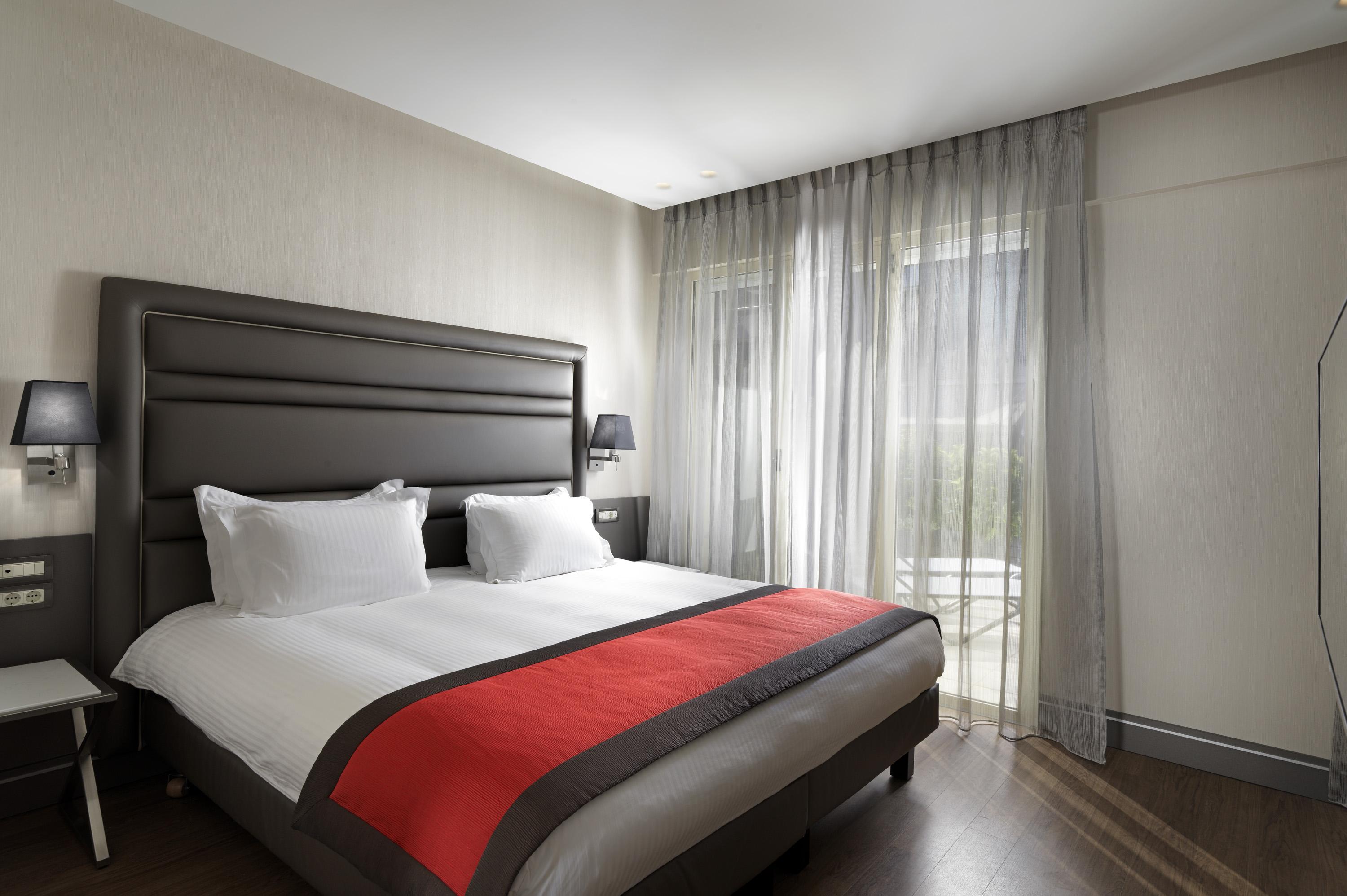 Holiday Suites Athén Kültér fotó