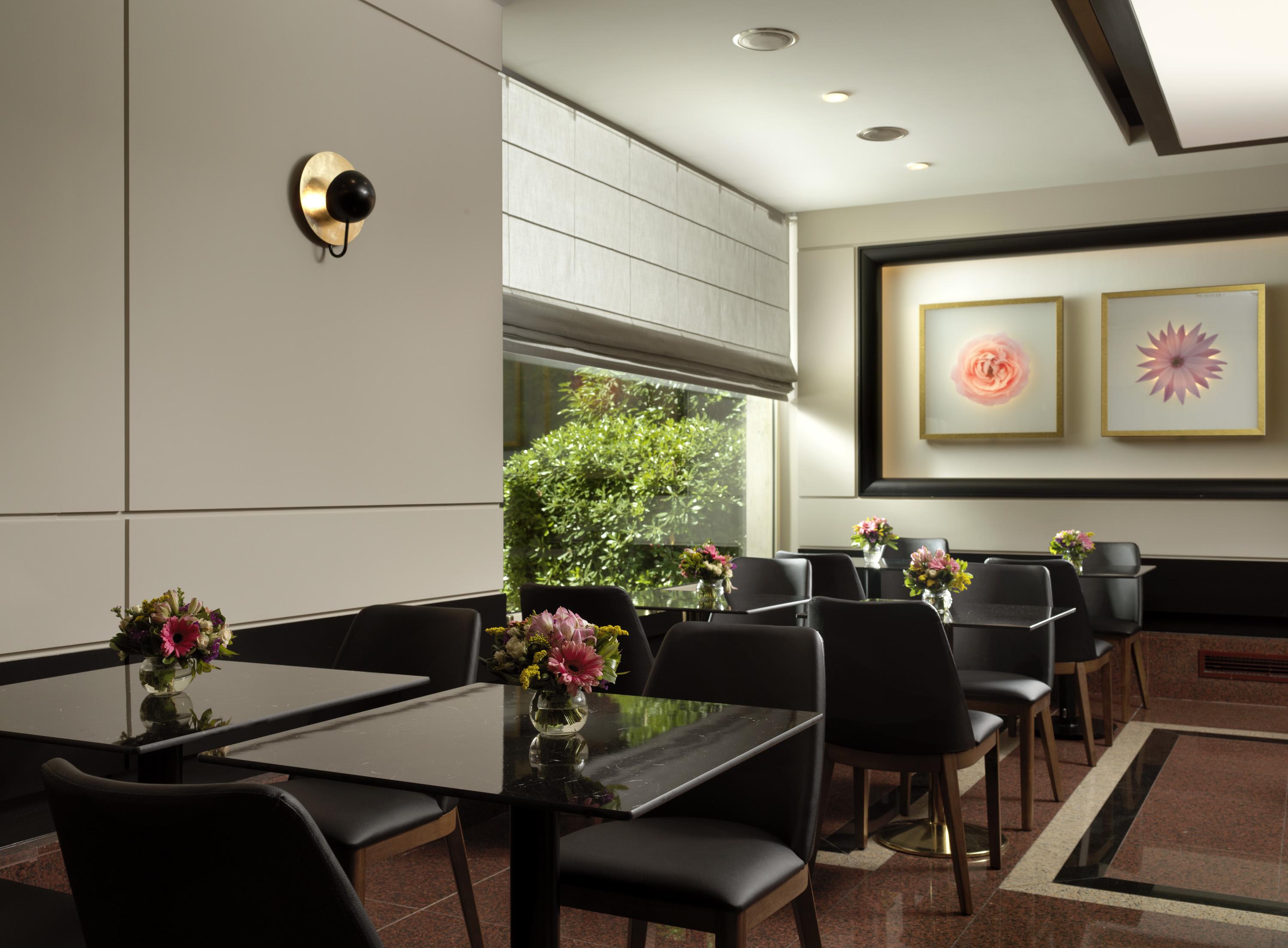 Holiday Suites Athén Kültér fotó