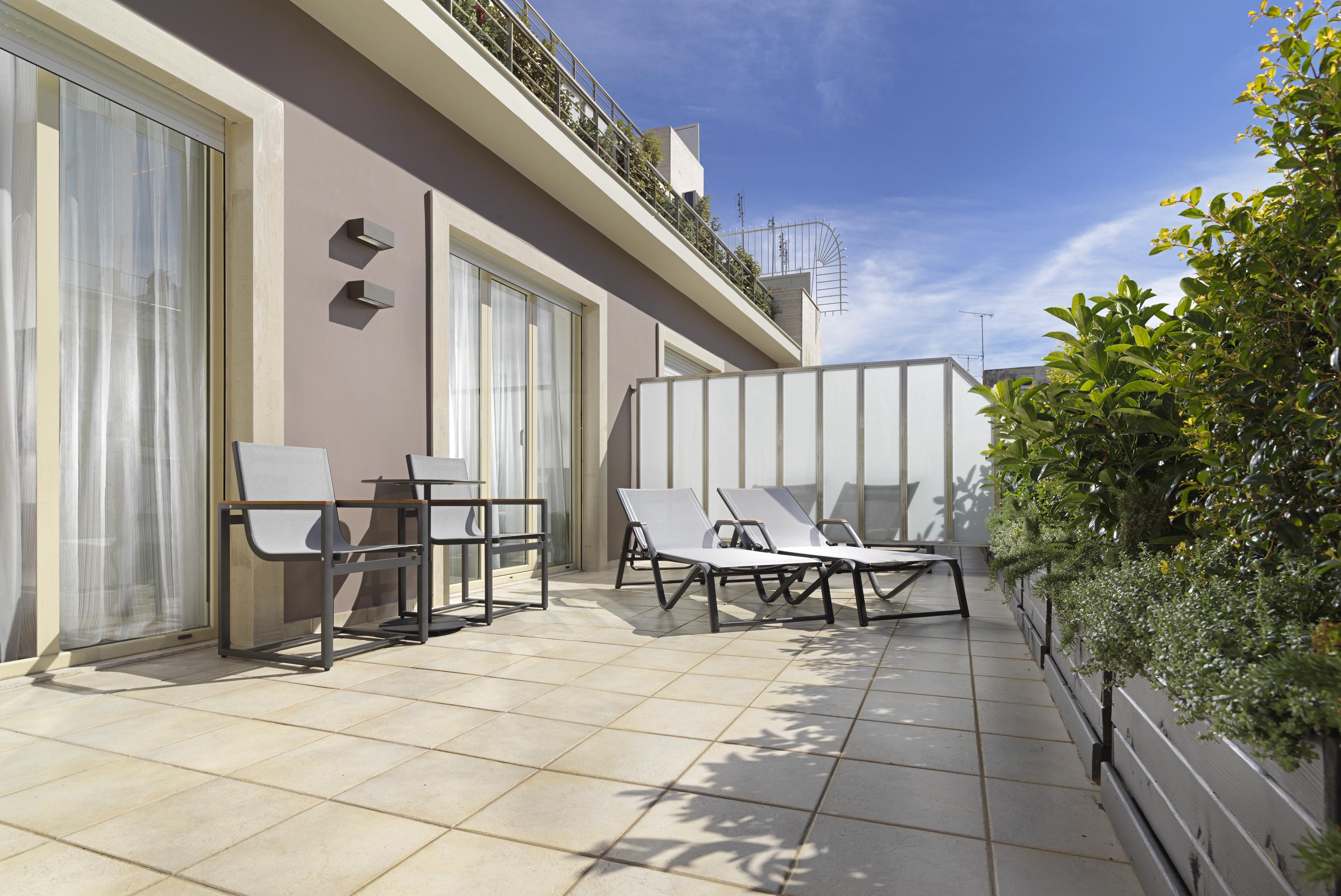 Holiday Suites Athén Kültér fotó