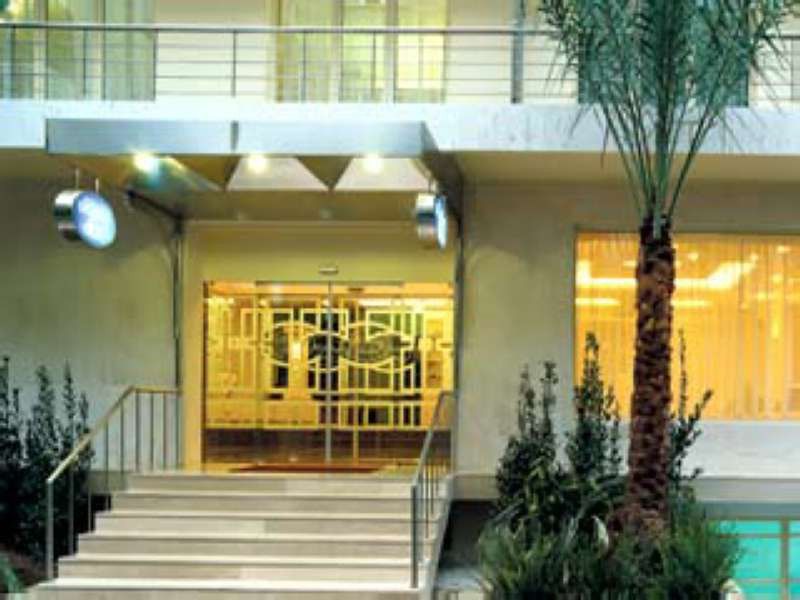 Holiday Suites Athén Kültér fotó